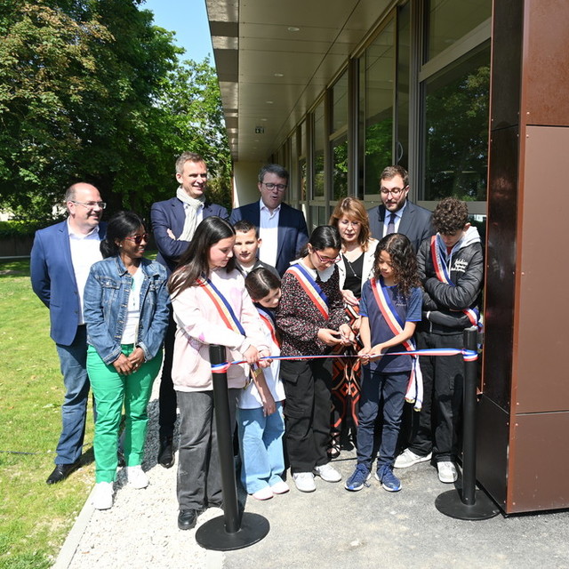 Inauguration de la Restauration de l'École Les Hirondelles