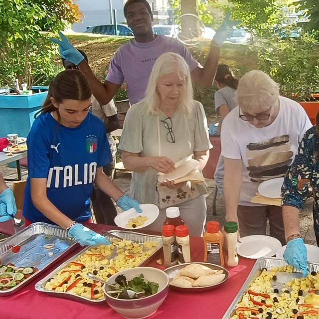 Barbecue intergenerationnel