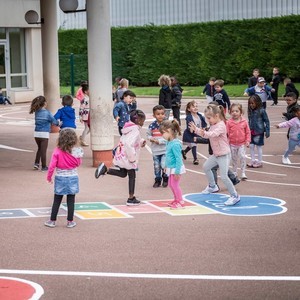 Élèves de l'école des Acacias Élèves de l'école des Acacias