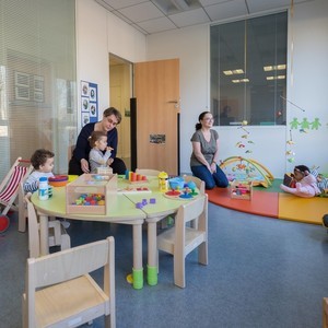 Assistantes maternelles avec des enfants Assistantes maternelles avec des enfants