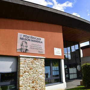 Pôle éducatif Nelson Mandela