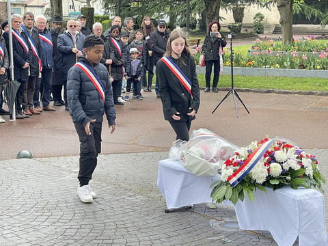 Participation aux cérémonies (avril 2023)