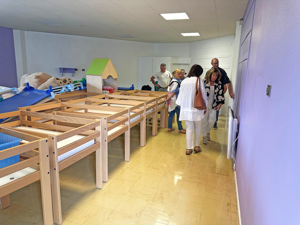 Visite des écoles - dortoir Visite des écoles - dortoir