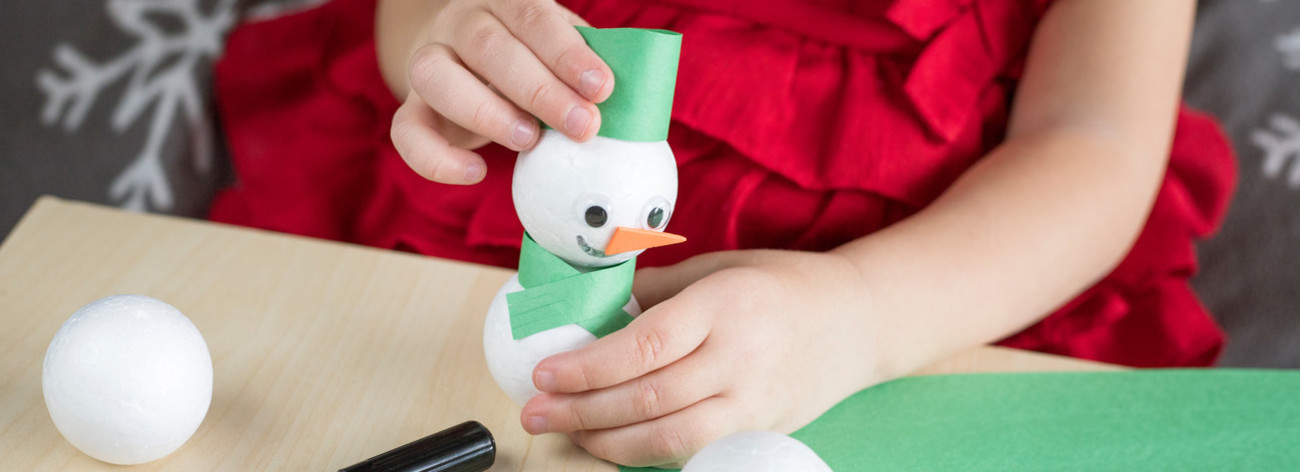 bonhomme de neige en papier