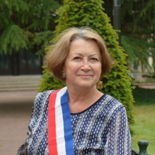 Jeannette Brazda